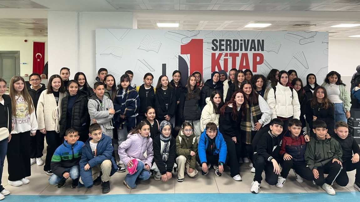 Serdivan Kitap Fuarını Ziyaret Ettik